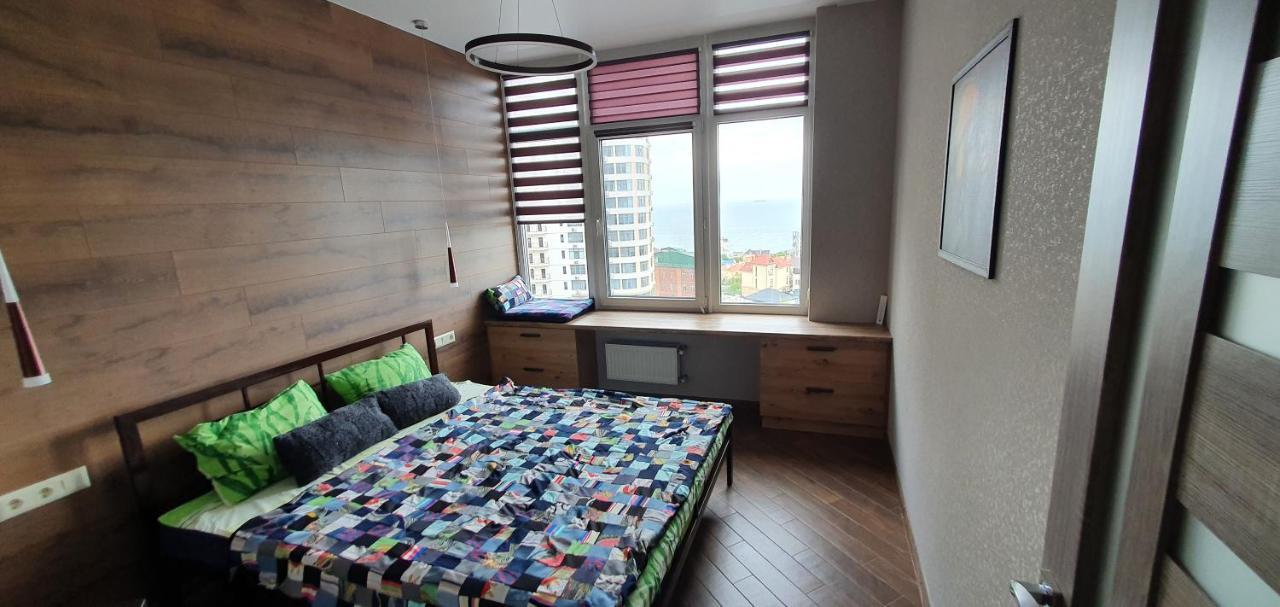 Apartments with the sea view オデッサ エクステリア 写真